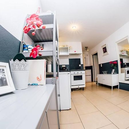 Apartment At Rostock - Pink מראה חיצוני תמונה