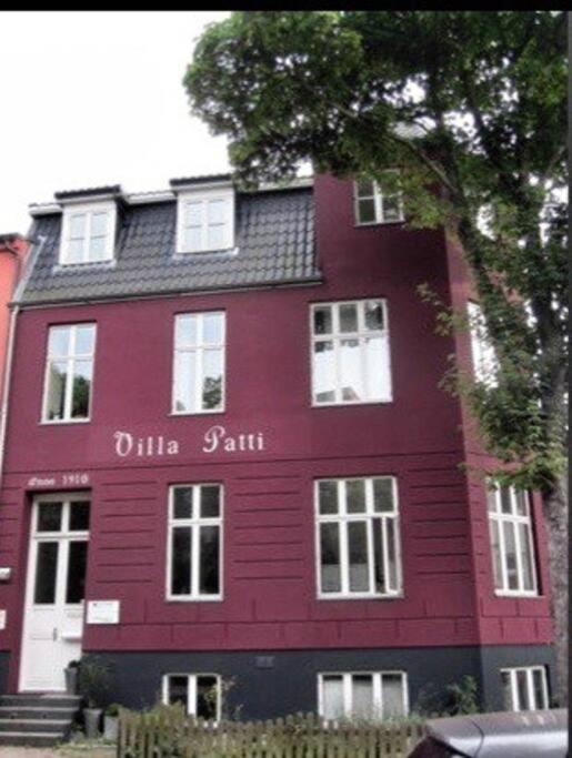 Sunny Apartment At Rostock - Pink מראה חיצוני תמונה
