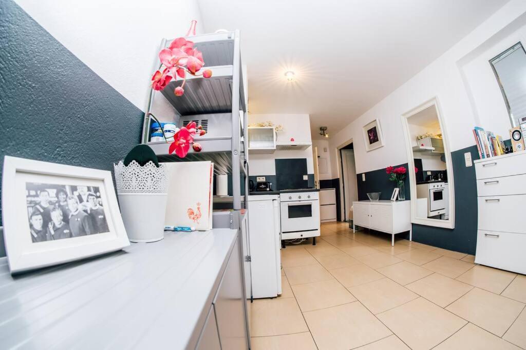 Sunny Apartment At Rostock - Pink מראה חיצוני תמונה