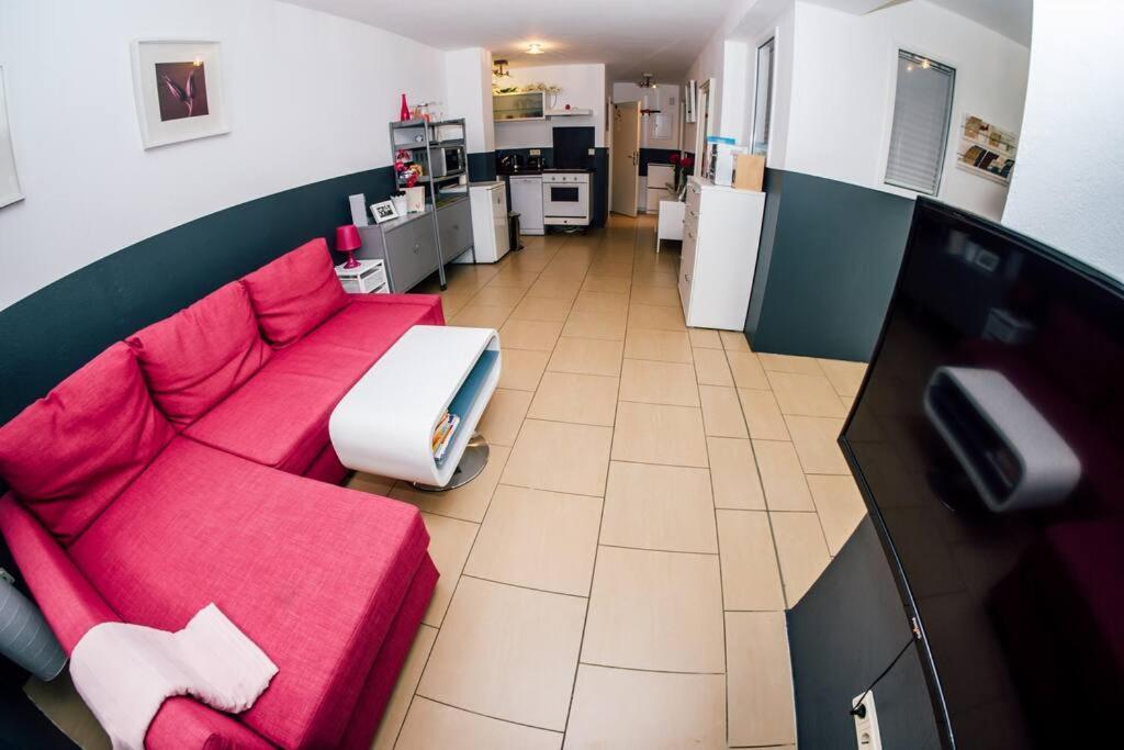 Apartment At Rostock - Pink מראה חיצוני תמונה