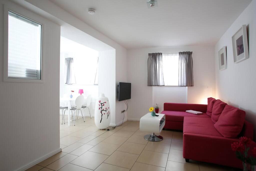 Sunny Apartment At Rostock - Pink מראה חיצוני תמונה