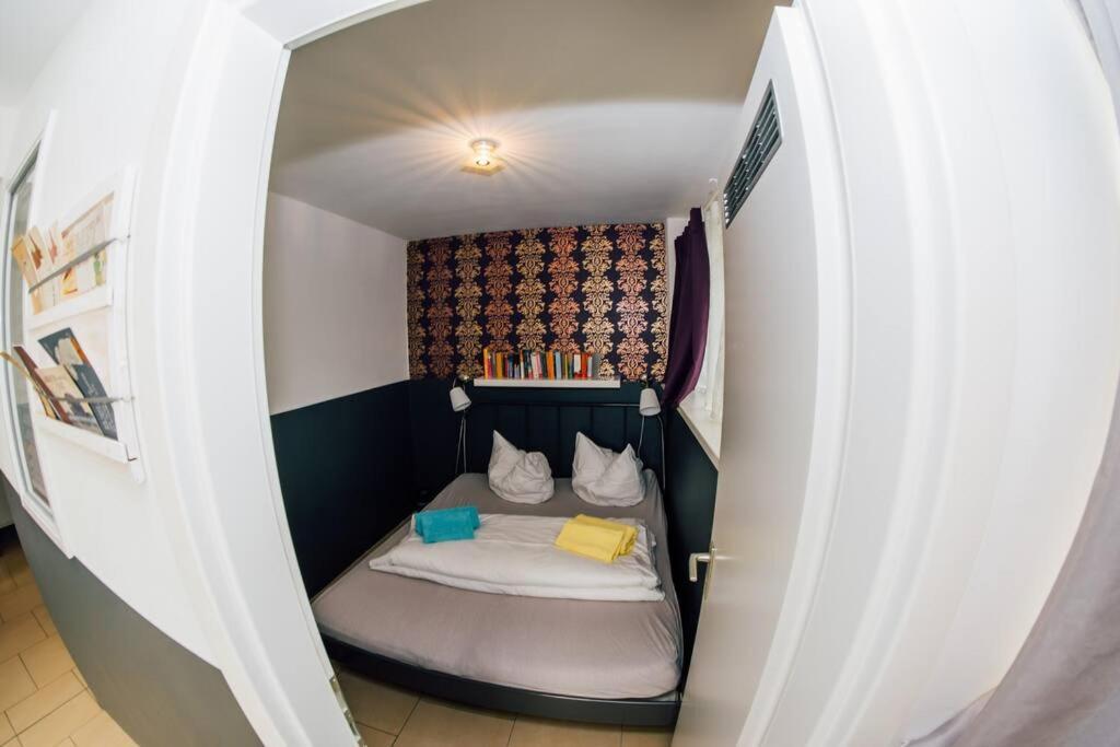 Sunny Apartment At Rostock - Pink מראה חיצוני תמונה